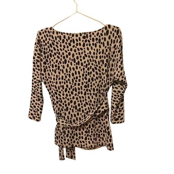 Ann Taylor spotted animal print faux tie blouse size small - Picture 2 of 7